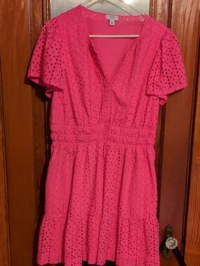 crown & ivy Hot Pink Eyelet V-Neck Summer Dress